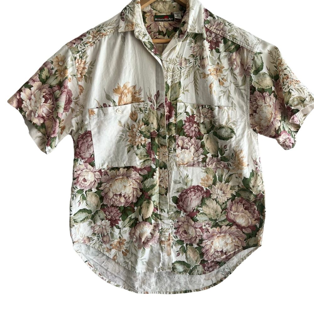 Outback Red Women’s Floral Short Sleeve Button Up Shirt Small